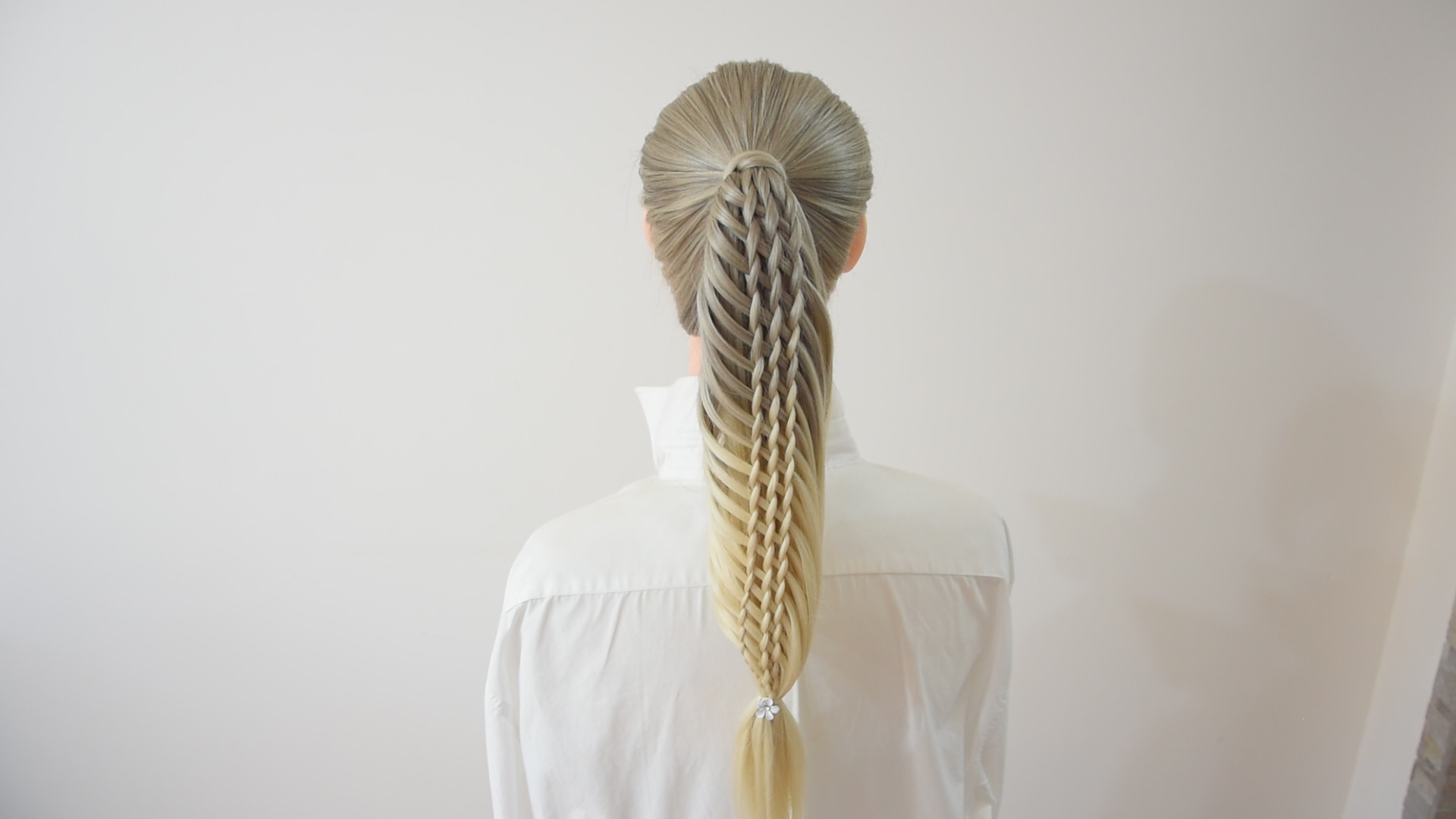 Trecce Per Casco Moto Con Ventosa - Coda Di Cavallo Decorativa Rimovibile - Vari Colori - Foto 11